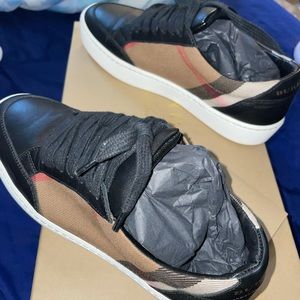 Burberry House Checkered Sneakers